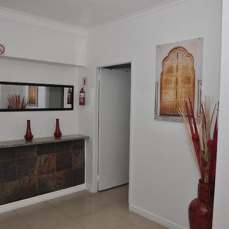 Surrey B&B Cape Town Exterior photo